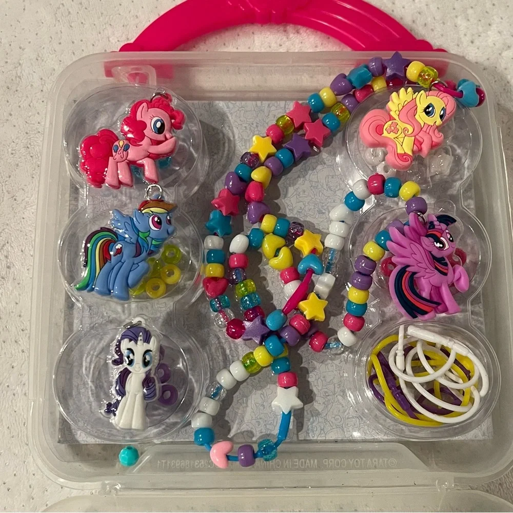 My Little Pony Necklace Activity Set 5 Charms Beads 5 Necklaces DIY Jewelry Craf